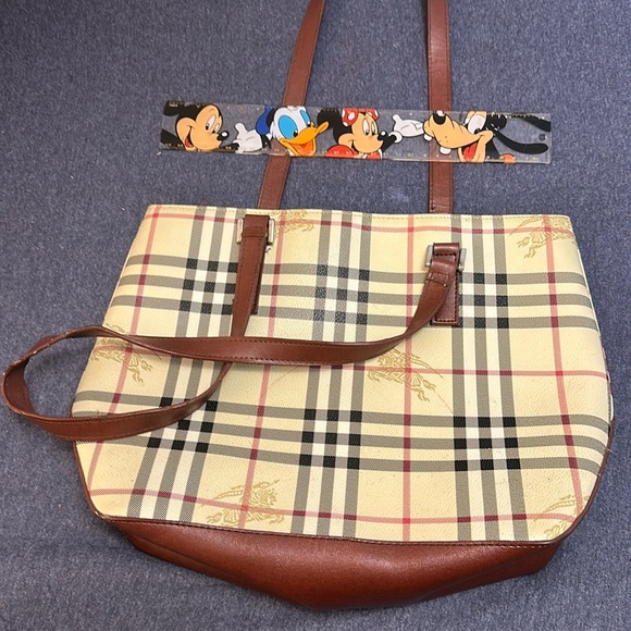 Burberry logo patterned shoulder bag - Picture 1 of 7